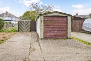 Garage & Parking- click for photo gallery